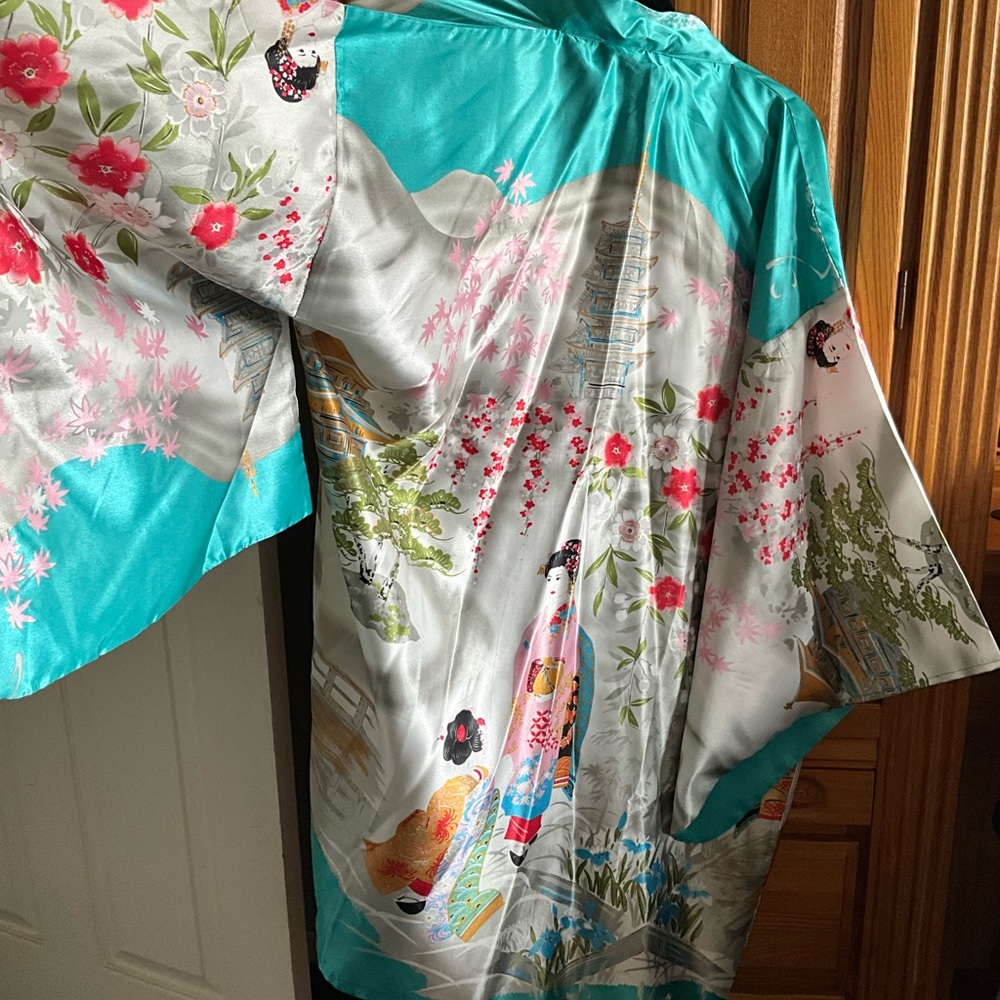 Floral Kimono Robe
